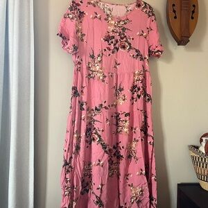 Women's Pink Floral Short-Sleeve Dress
